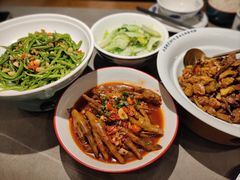 -山涧肴·湘味家肴(松岗满纷天地店)