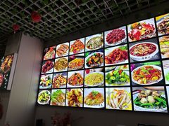 -李哥海鲜烧烤家常菜(孔雀城店)
