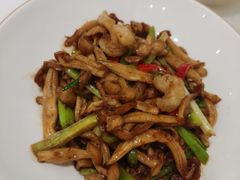 -大树餐厅(红旗街万达店)