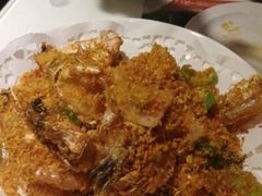 避风塘虾-新大咀港式茶餐厅(宝山万达店)