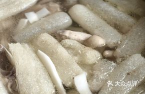 Bamboo Mushroom and Water Chestnut Coconut Chicken