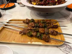 -乡村馕坑肉·烧烤·新疆菜·本地人更爱吃(阿勒泰首店)