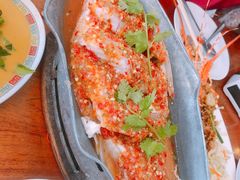 -两兄弟Song Pee Nong(2号店)