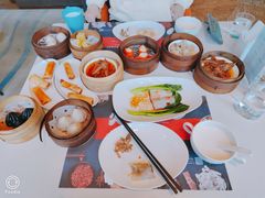-青岛中心假日酒店·蓝天行政酒廊