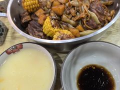 -内蒙焖面大盆骨餐馆(山大路店)