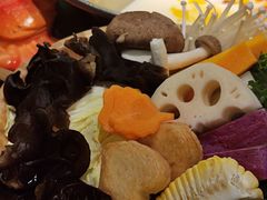 -湊湊火锅·茶憩(打浦桥日月光店)