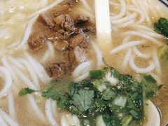 -鑫花溪牛肉米粉(印象水街都心荟店)