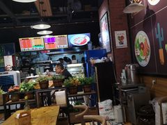 大堂-车沾巷·重庆老味豌杂面