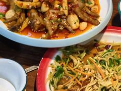 -亿牌牌东北烧烤(怀特店)