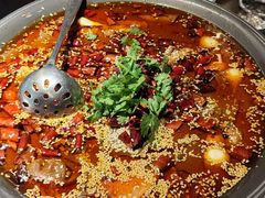 -麻六记(凤凰汇店)