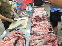-标记美食新鲜猪杂(兴南大道店)