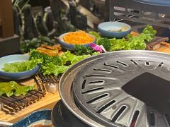 -明洞阿姨·韩式酱蟹烤肉·创意料理(三元桥店)