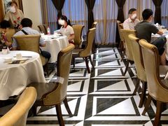 -老人和饭店(淮海中路店)