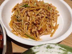 -川堂风·跷脚牛肉·乐山爆炒(宝山日月光店)