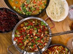 -邱金小炒·30 年盐帮江湖菜(自贡店)