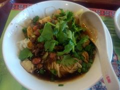 -海口骑楼小吃街