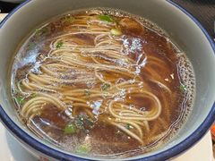 -苏州汇融广场假日酒店