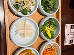 -银米·云南传统过桥米线(双廊黑金冠店)
