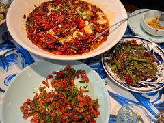 -川流不息·地道川菜·小龙虾(新松江路店)