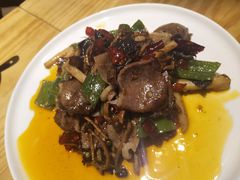 -十三式重庆江湖菜(金茂览秀城店)