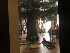 -钟书阁(松江泰晤士小镇店)