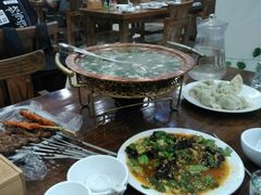 -老猎户炭火锅羊汤(万达店)