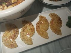 烤菠萝-食客堂麻婆豆腐专门店