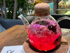 -84那年咖啡馆(李沧万达店)