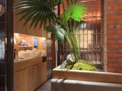 -左庭右院鲜牛肉火锅(七宝领展广场店)