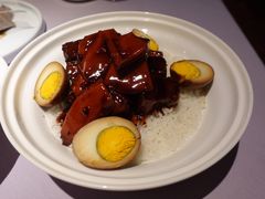 元宝目鱼红烧肉-屋里厢上海菜馆