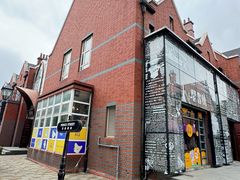 -钟书阁(松江泰晤士小镇店)