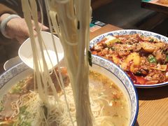 -伊麦佳兰州牛肉面清真美食店