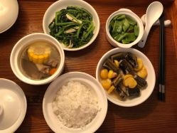 -杰爱月子护理中心