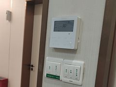 -登特口腔医院(鼓楼东街口店)