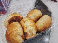 咸蛋黄鲜肉月饼-白玉兰食品甜凤店(合生汇店)