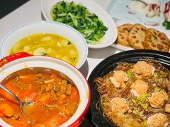 -楚山晓·湖北菜(武汉光谷K11店)