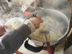 -二七友名焖子铺