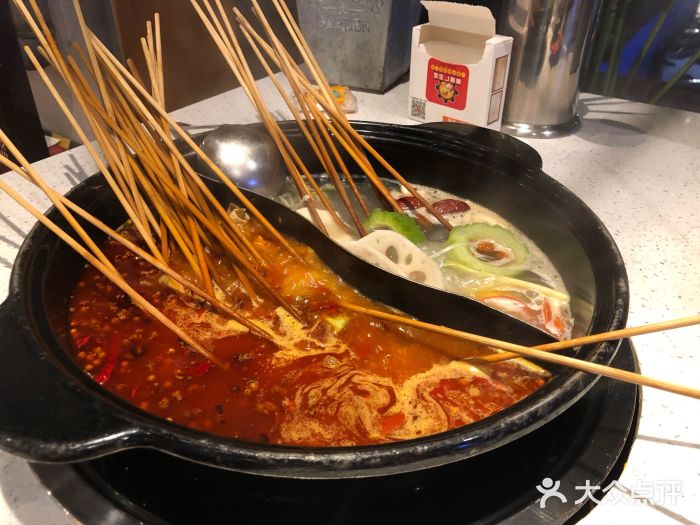 钢管厂五区小郡肝串串香(车公庙店)图片