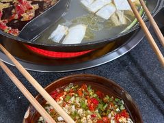 -重庆故事姊妹老火锅(财经学院店)
