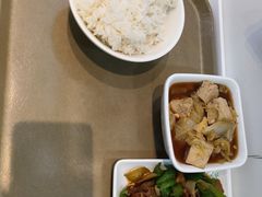 -老乡鸡(西岸凤巢店)