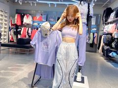 -王府井百货熙地港店