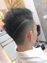 -欧艾美发沙龙