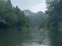 -天台雷峰十里峡谷漂流