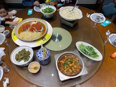 -雅和睿景·商务宴·风味土窑鸡(花博汇店)