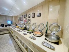 -斑斓西餐厅·自助茶点(高崎机场佰翔花园酒店)