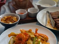 红虾烧白菜-悦融·京鲁菜·露台花园(安定门店)
