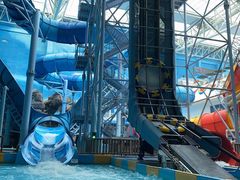 -青岛东方影都融创水世界