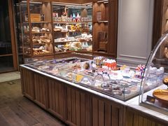 -巴黎贝甜(财富中心店)