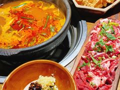 -贵厨酸汤牛肉(花果园国际中心店)