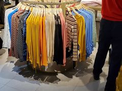 -URBAN REVIVO(北京斯普瑞斯奥特莱斯店)
